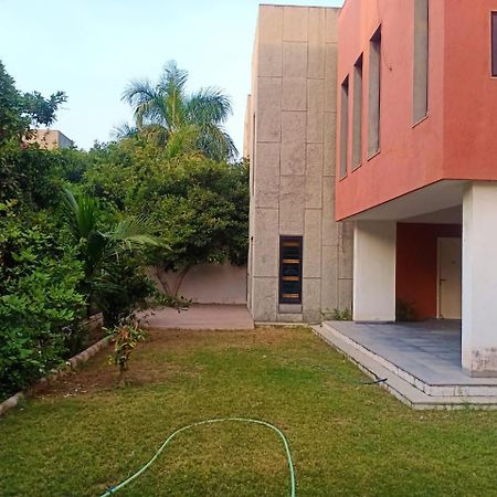 Villa-Safal Amrakunj Ahmedabad Exterior photo